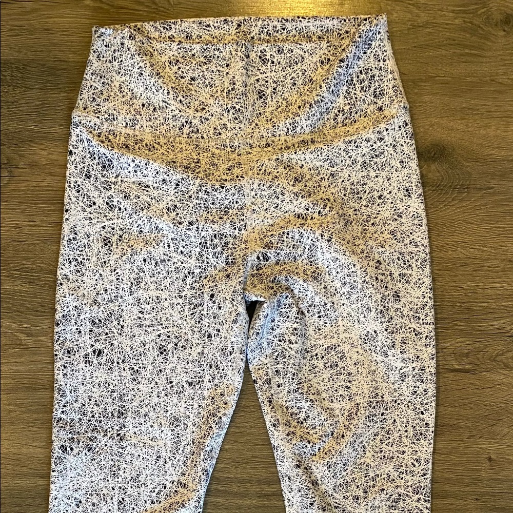 Fabletics white and black full length leggings